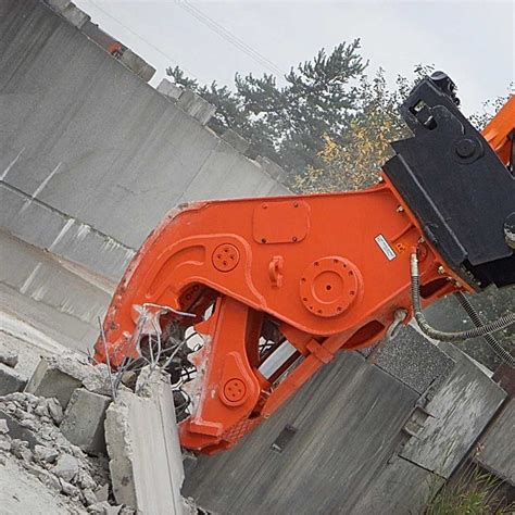 pulverizer attachment for excavator